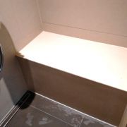 Dusche und Schrank Negernbötel